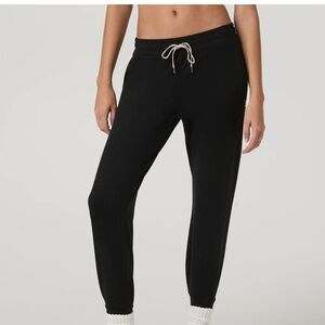 Vuori Black Women's Performance Joggers